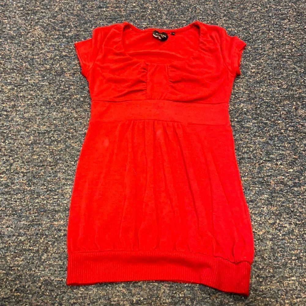 Exit Red Tunic Top sz. M